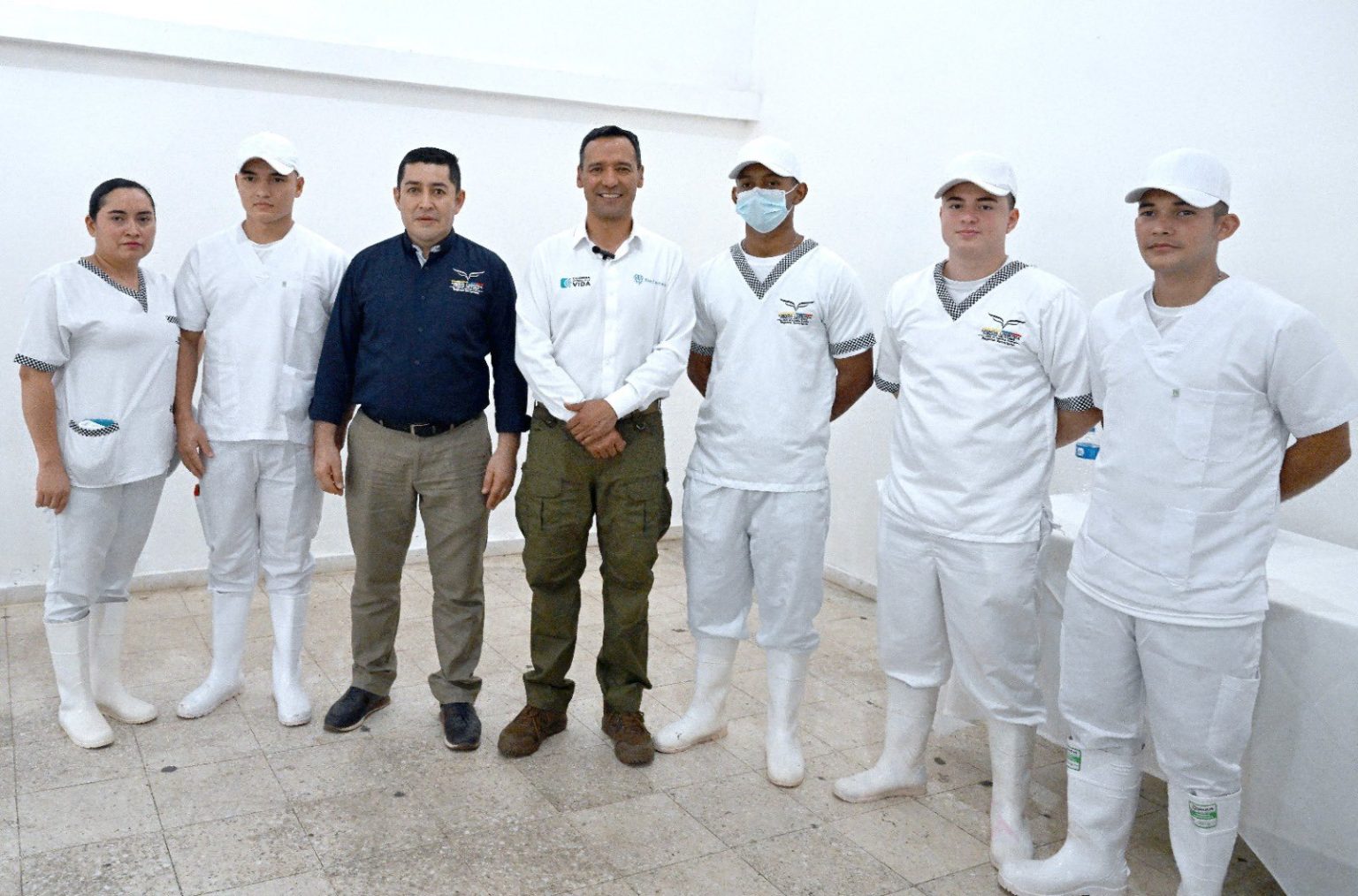 Ministro de Defensa visitó comedor de la ALFM en el Catatumbo
